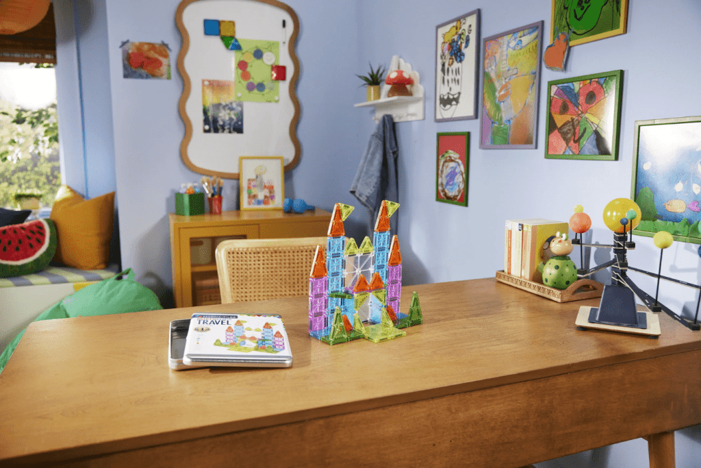 MAGNA-TILES® microMAGS 55 Piece Deluxe Travel Set