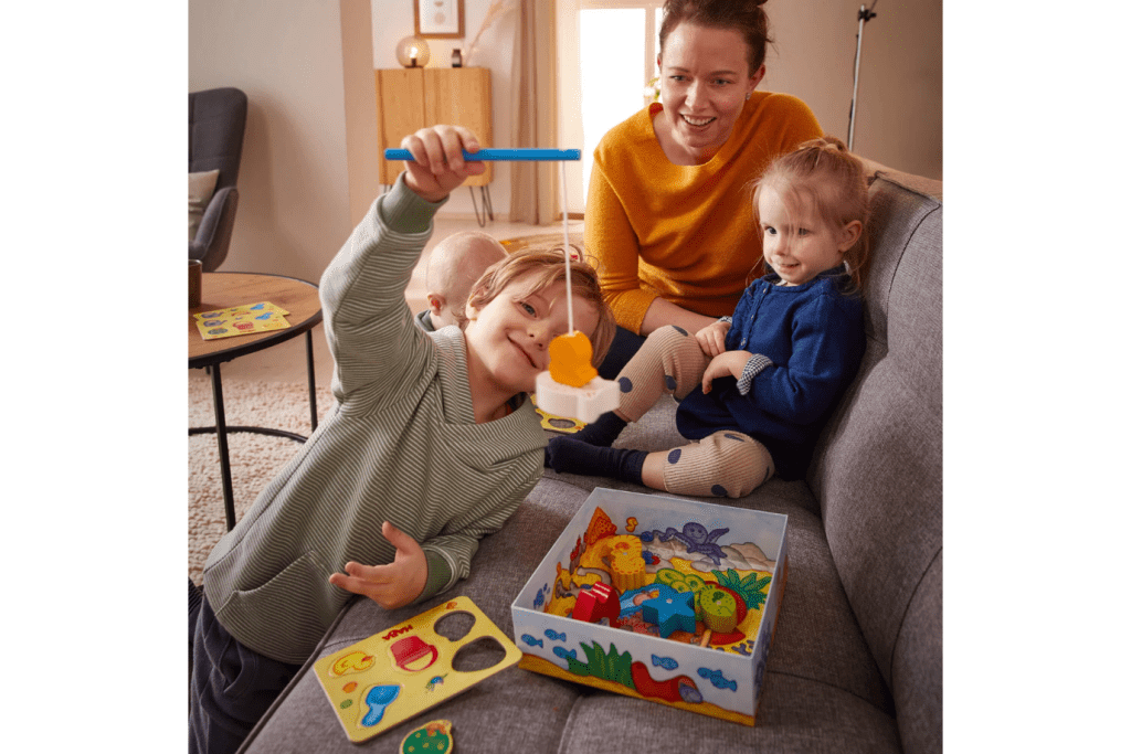 My Very First Games - Here, Fishy, Fishy! Magnetic Game