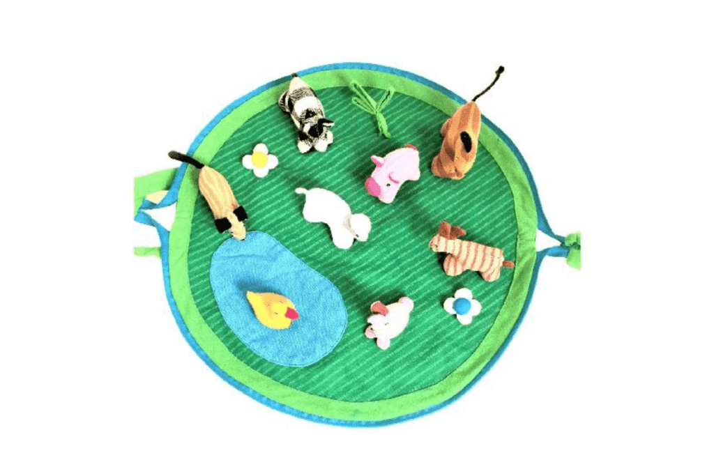 Papoose Cotton Play Scenes