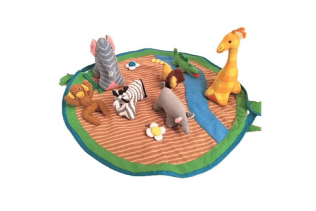 Papoose Cotton Play Scenes