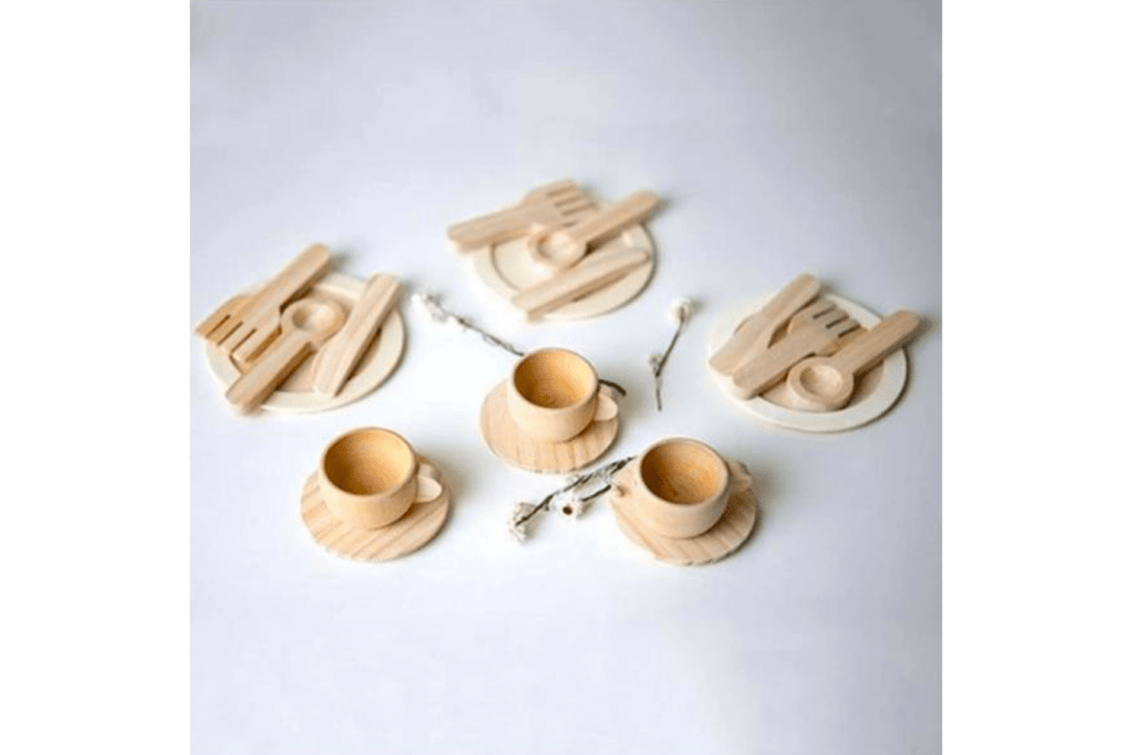 Pretend Wooden Dinner Set