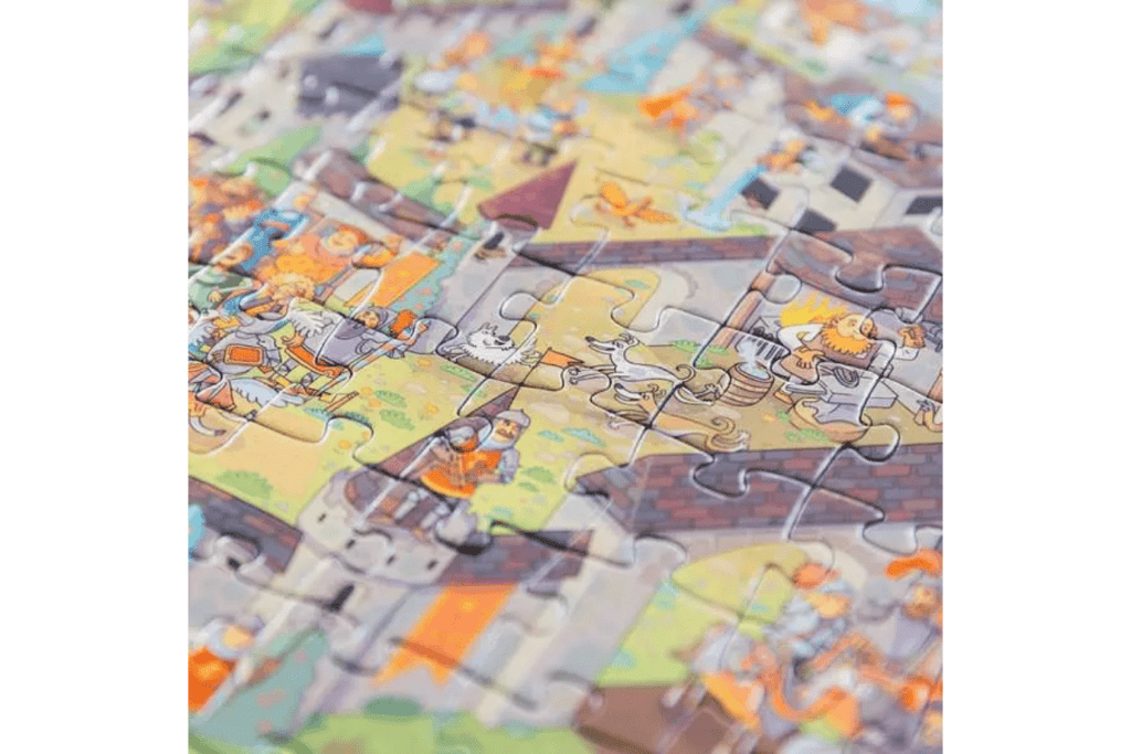 Puzzle UP! History - 100, 121 and 144 Piece Puzzles