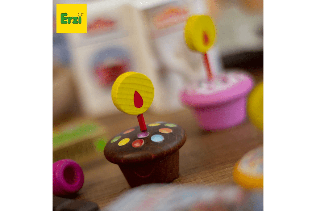 Wooden Birthday Cupcakes