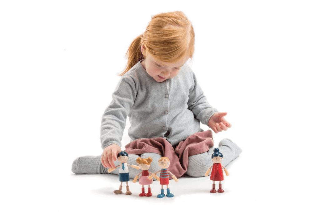 Doll Family (various styles)