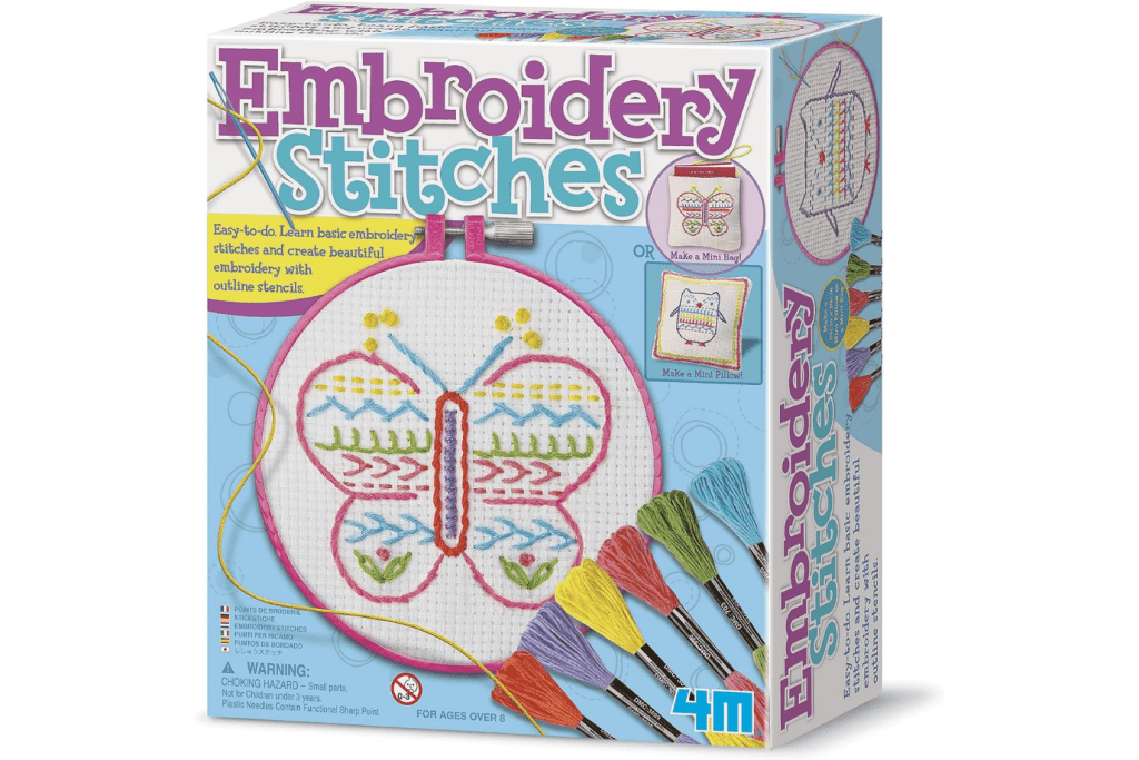 Lacing card embroidery kit for kids