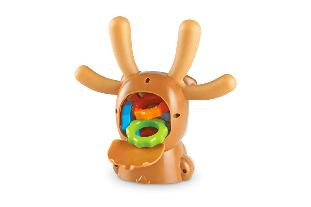 Fine Motor Moose Ring Sorter