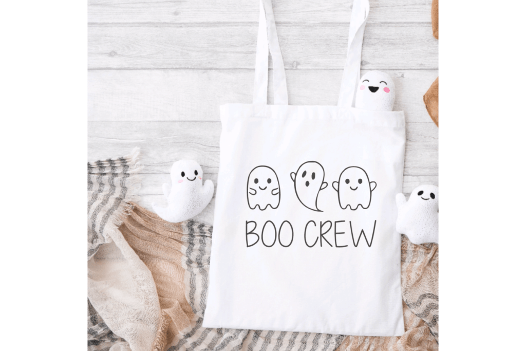 Reusable Halloween treat bag, treat bags for kids, trick or treat bags Toronto, halloween tote, ghost tote, trick or treating tote, cotton trick or treat bag, reusable Halloween tote, Toronto, Canada