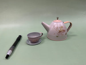 Les Rosalies Tea Set