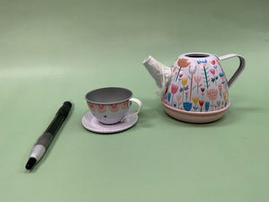 Musical Tin Tea Set - illustrated by Suzy Ultman