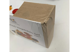 Plan Toys Assorted Vegetables Set - Damaged Box