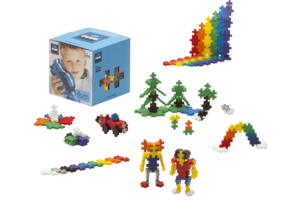 Plus-Plus Basic Colour Mix - 600 pcs, Plus Plus, Plus Plus starter set, best toys for 5 year olds, construction toys, building toys, imaginative play, open ended play, educational toys, The Montessori Room, Toronto, Ontario, Canada
