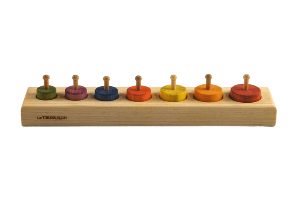 Seven Hands Cylinder Puzzle - The Montessori Room Le Trusquin Boutique, Made in Canada, wooden toys, wooden puzzle, knobbed puzzle, pincer grasp, fine motor toys, cylinder puzzle, Toronto, Ontario, Canada